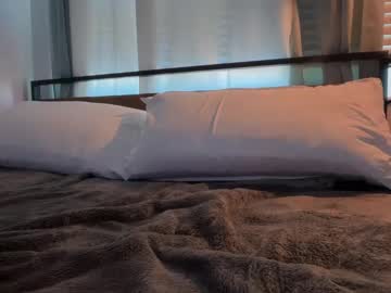 little_lies's chat room