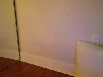 annatigarr's chat room