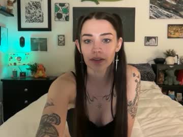 hannahtaylorr's chat room