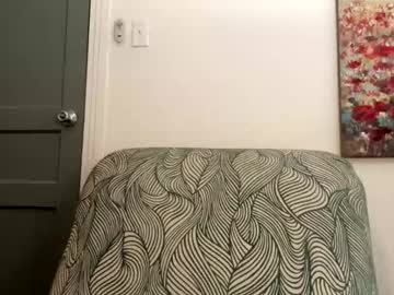 straightoutthetrailer's chat room