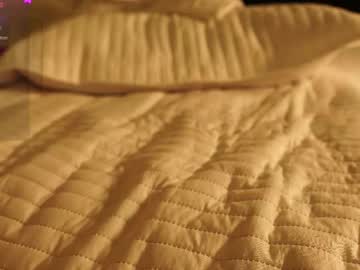 moonelly's chat room