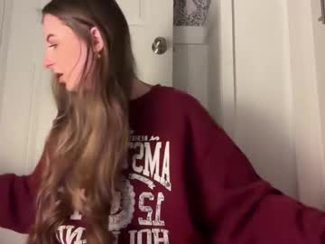 fantasyella's chat room