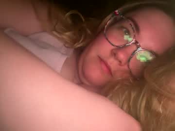 x_dreamgirl_x's chat room