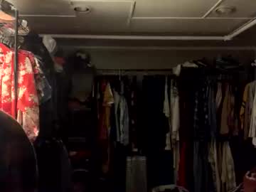 intothewoodswego's chat room