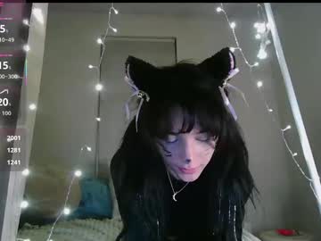 esoterickitten777's chat room