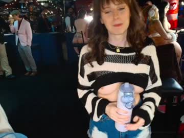 foxy_gamer's chat room