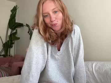 pretendlunch's chat room