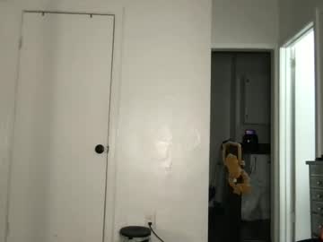 ursweetestlilly's chat room