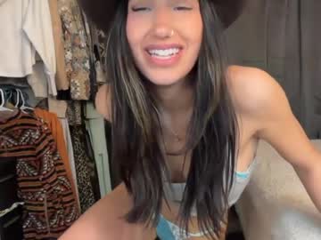 ella2sweet's chat room