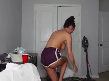 prettygirll23's chat room