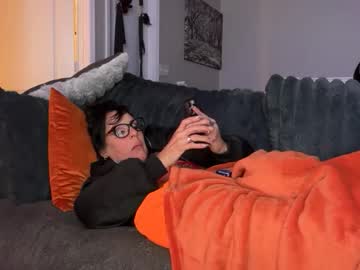 bonnieknoxxx's chat room