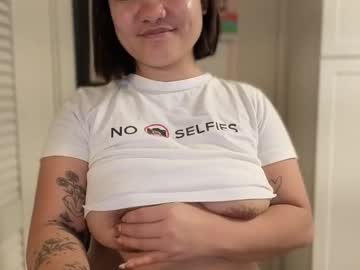 oohhellothere's chat room