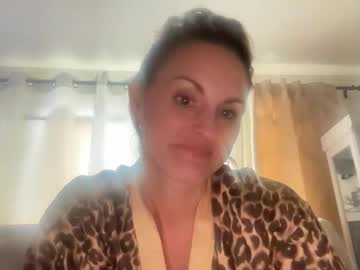 betterconvobesttime's chat room