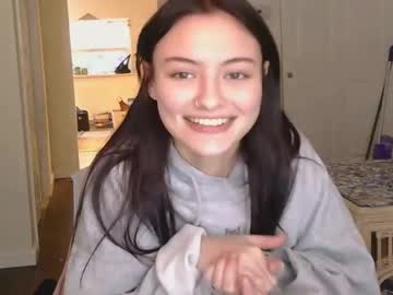 xxxsophiaday's chat room