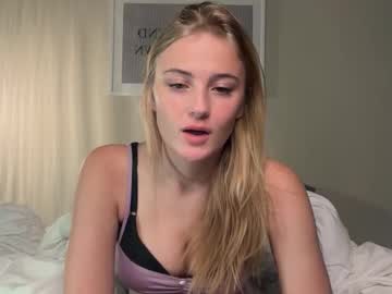 parisangel7's chat room