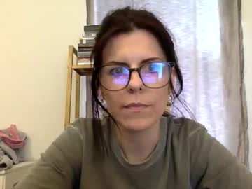 sweetriddance's chat room