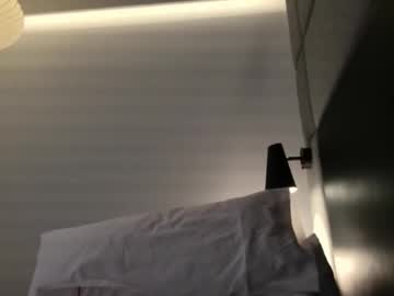 lilylustxoxo's chat room