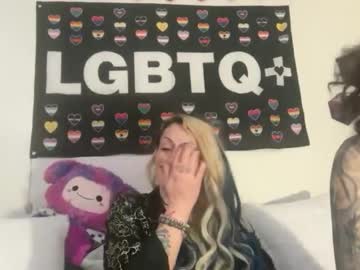 quickandcurious's chat room