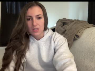 laylahlaylah1's chat room