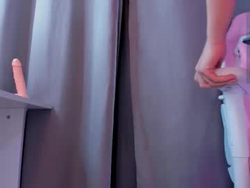 lanamiracle's chat room