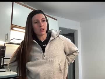 laylahlaylah1's chat room