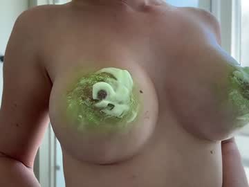 artoftease's chat room