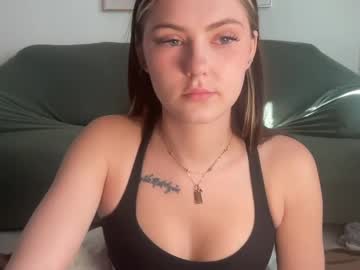 sarahxaoliver1's chat room