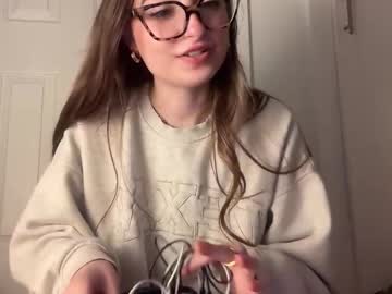 fantasyella's chat room