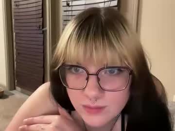 irissweets's chat room