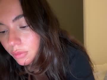 pollyyypocket's chat room