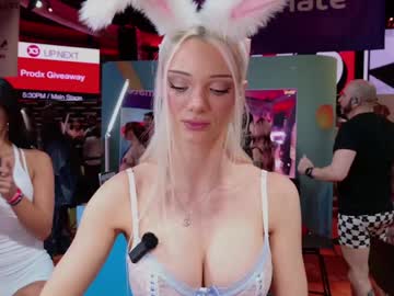 bunnydollstella's chat room