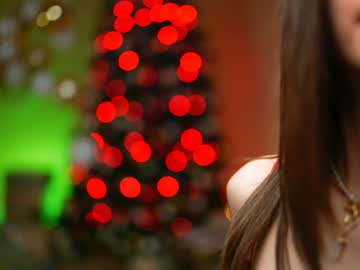 newchloe18's chat room