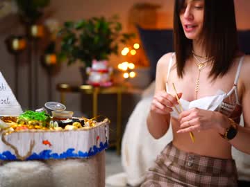 newchloe18's chat room