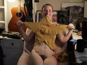 creature_marie's chat room