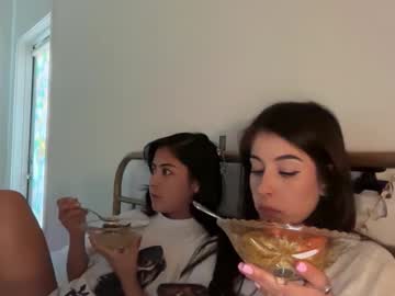 empressmonaa's chat room