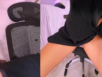 missmina's chat room