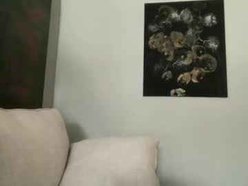 sayplsgdgrl's chat room