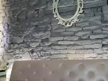 vixvixenn's chat room