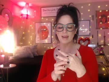 milf_lacey's chat room