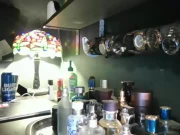 hisbadhabit40's chat room