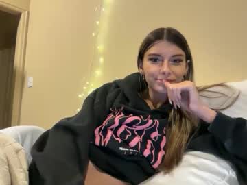 clairewalkerrr's chat room