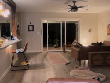 kaileeshy's chat room