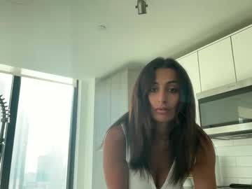 camiliakxoxo's chat room