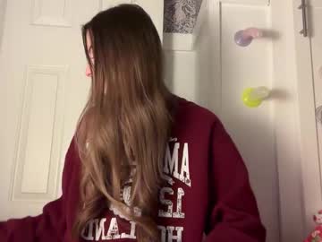 fantasyella's chat room