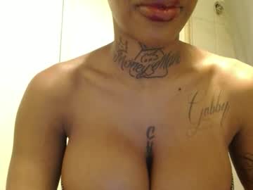 lizbronx17's chat room