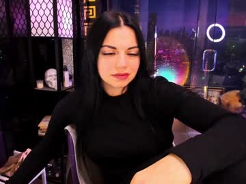 alma_pearl's chat room