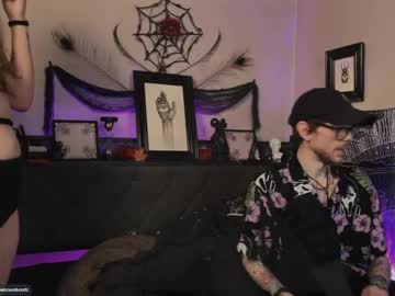 webz_and_kordz's chat room