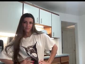 laylahlaylah1's chat room