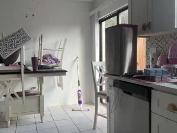 jasminetate's chat room