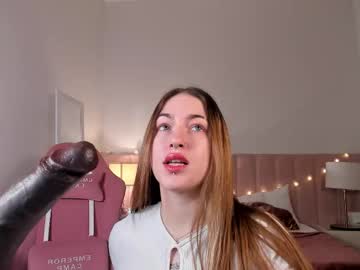 honeymoann's chat room